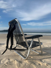 Cargar imagen en el visor de la galería, Silla Playa Pesa Alum. Baja C/mochila Apta 120kg Buzios Zaka